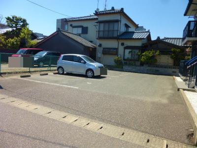 【セントラルきどＡの駐車場】