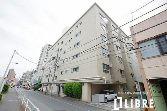 国立市中のマンションの建物外観