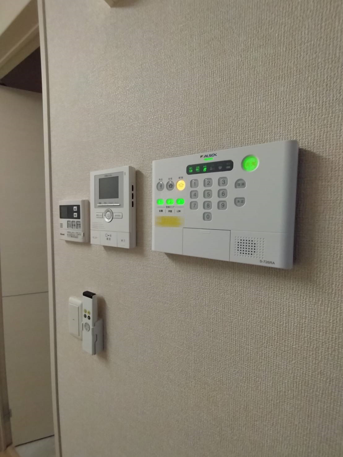 セキュリティ　写真は別部屋同タイプ