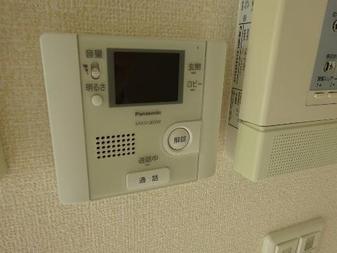 アクトタレイア茨木駅前　セキュリティ　カメラ付インターホン