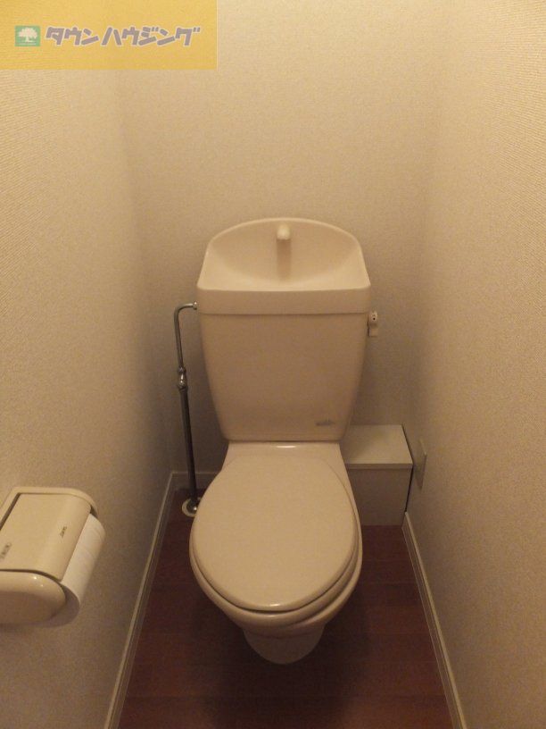 トイレ　お風呂とトイレ別です