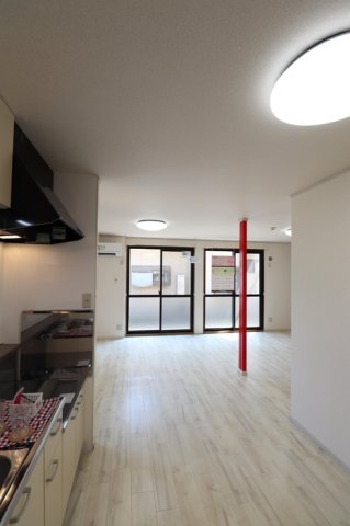 居室・リビング　ゆったり過ごせる居間です