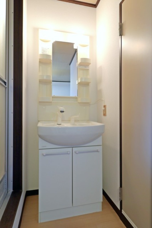 洗面設備　図面と現状に相違がある場合には現状を優先