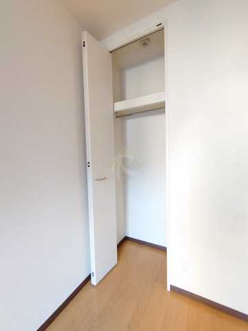 収納　レゴリス