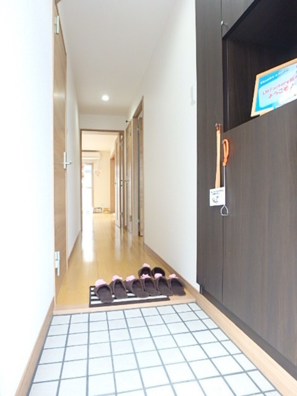 玄関　図面と現状に相違がある場合には現状を優先