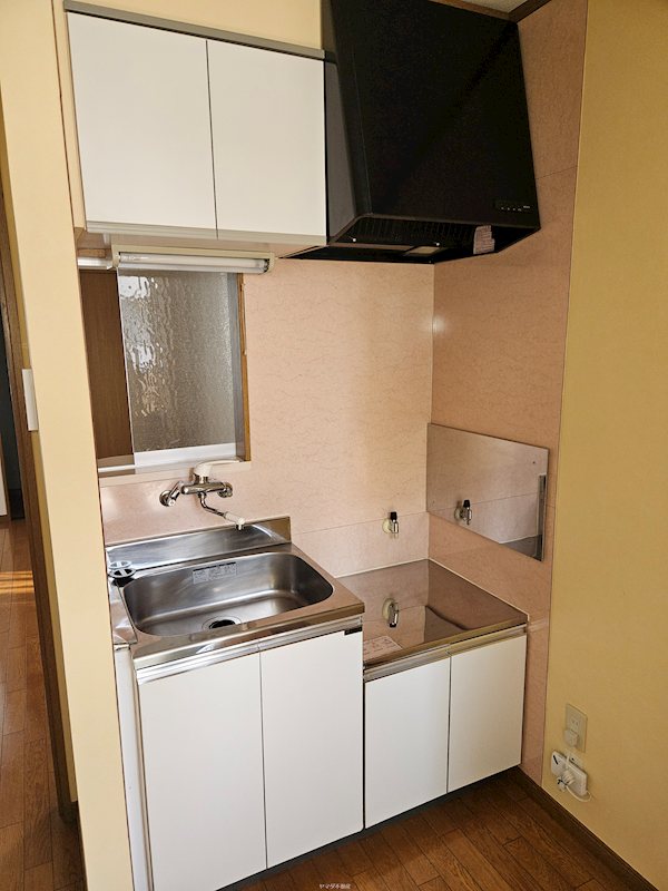 キッチン　２口ガスコンロ設置可能