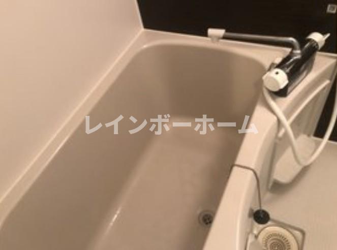 バス・シャワールーム　※別部屋参照写真となります。