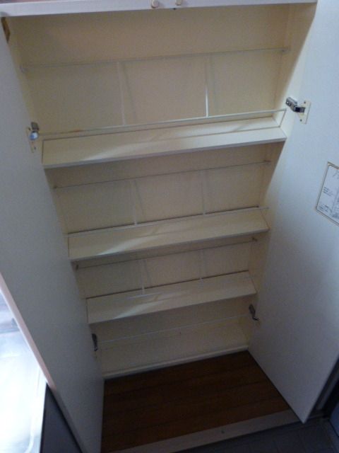 その他設備　★玄関のシューズボックスです★