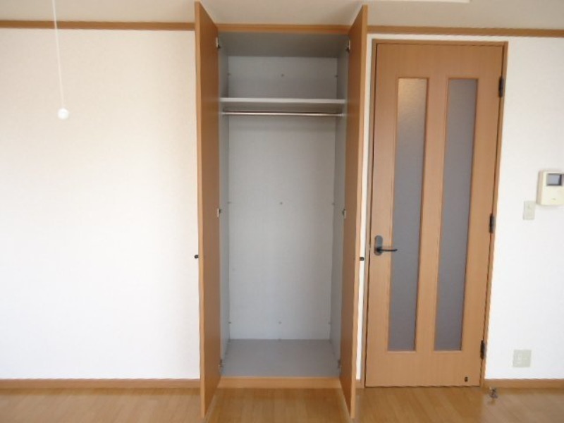 収納　図面と現状に相違がある場合には現状を優先