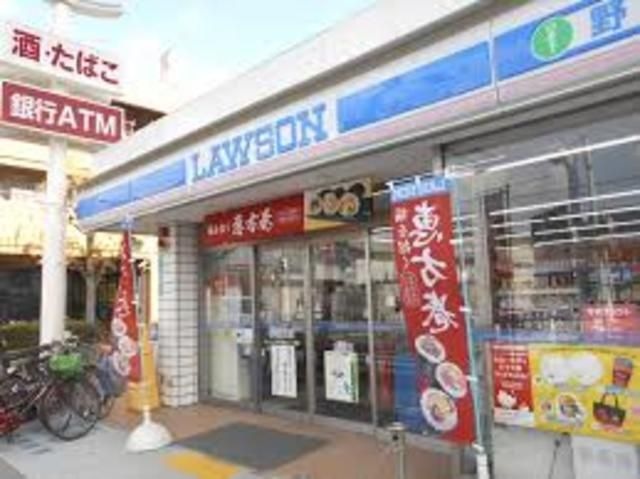 コンビニ　ローソン西台店（コンビニ）まで642m