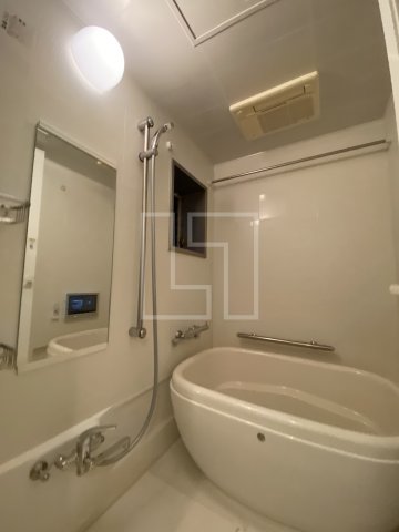 バス・シャワールーム　ジューム南船場　バスルーム