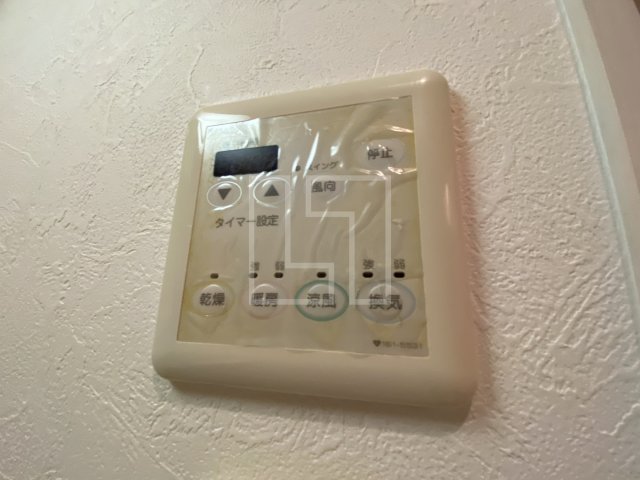 その他　ジューム南船場　浴室換気乾燥暖房機