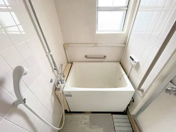 バス・シャワールーム　ビレッジハウスの同一物件・同一タイプの間取りの写真です