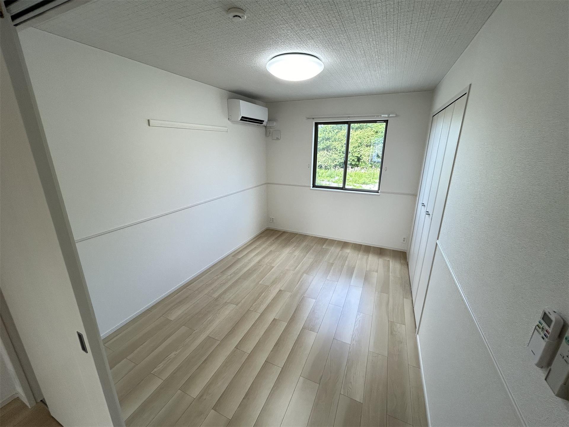 居室・リビング　洋室