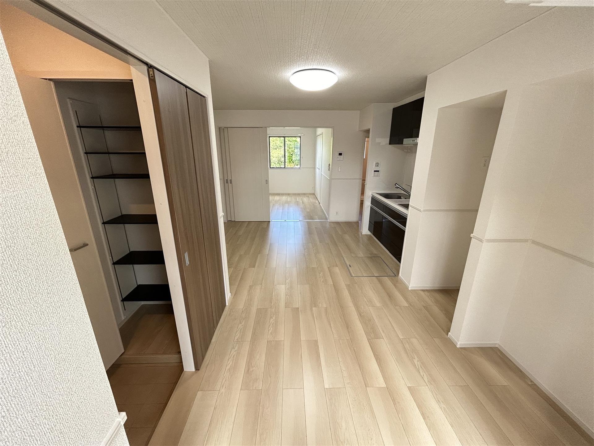 居室・リビング　リビング