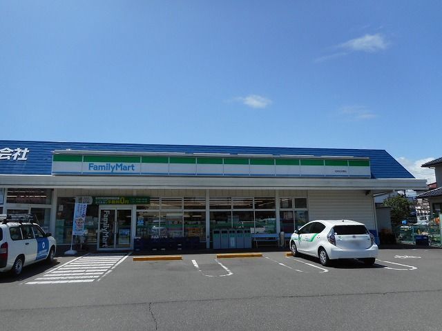 コンビニ　ファミリーマート　松本征矢野店（コンビニ）まで350m