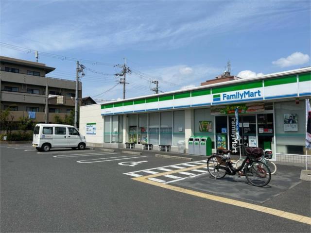 コンビニ　ファミリーマート　佐井寺南が丘店（コンビニ）まで129m