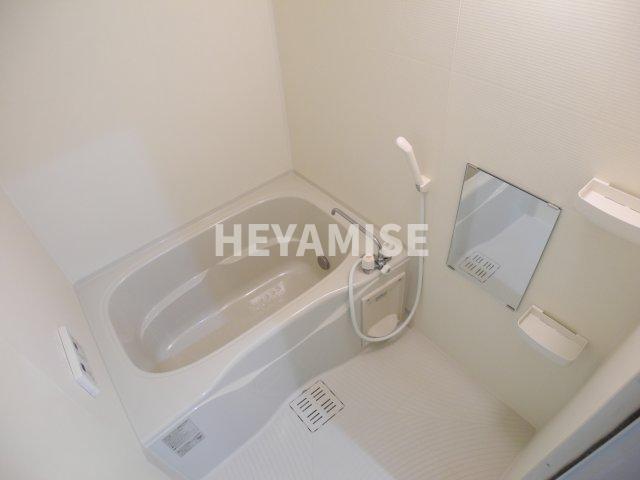 バス・シャワールーム　※同間取りの別の階のお部屋の画像です※