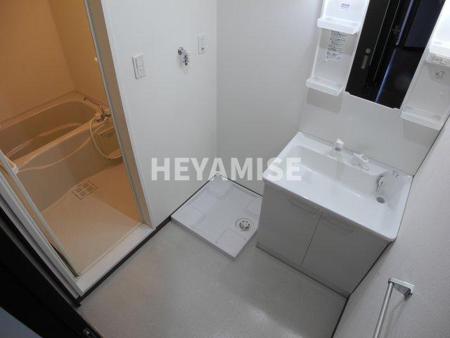 洗面設備　※同間取りの別の階のお部屋の画像です※