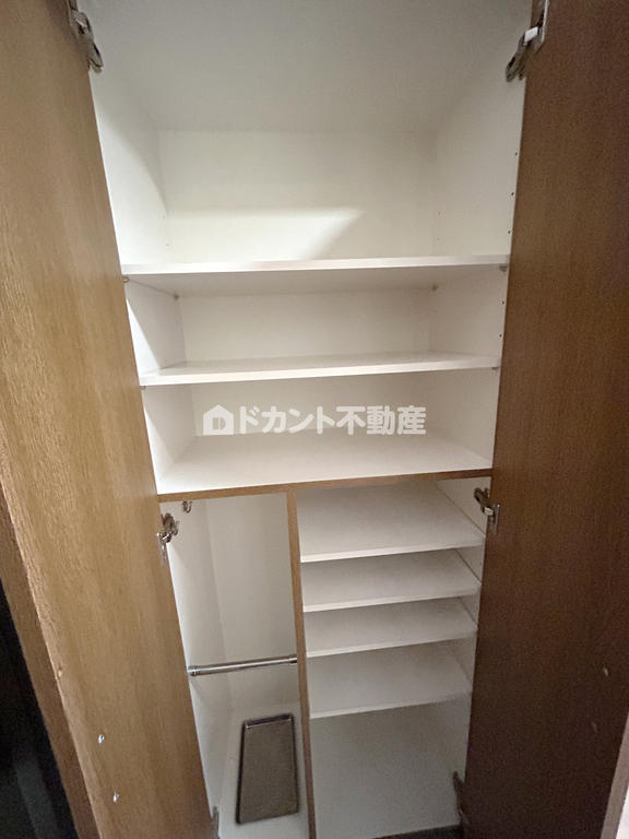 サンテミリオン池袋IIの玄関写真