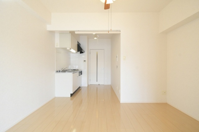 居室・リビング　同タイプ別部屋の写真