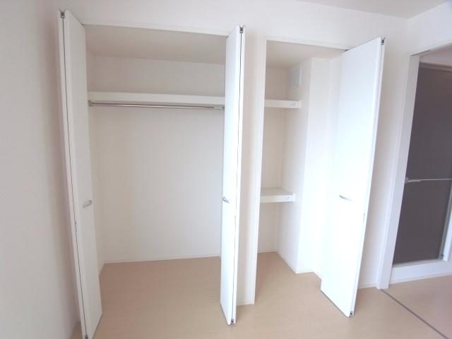 収納　クローゼット