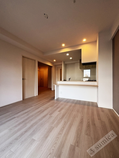 居室・リビング　広々リビング１１．８帖♪♪