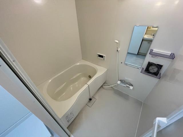 バス・シャワールーム　きれいなお風呂です