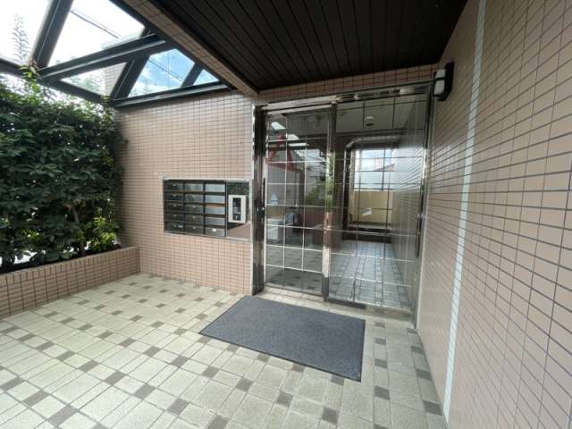 エントランス　毎日通るエントランスはこのようになっています