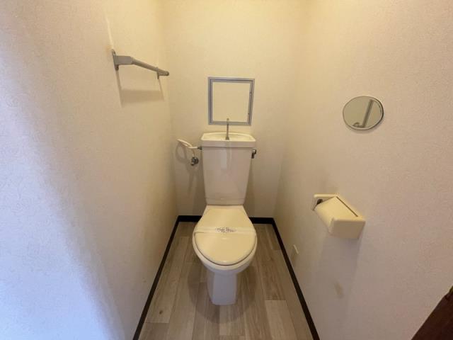トイレ　シンプルで使いやすいトイレです