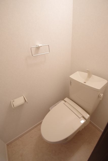 トイレ　★お部屋探しはタウンハウジング稲田堤店まで★