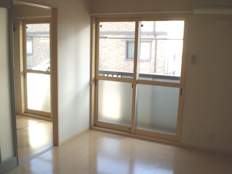 居室・リビング　図面と現状に相違がある場合には現状を優先