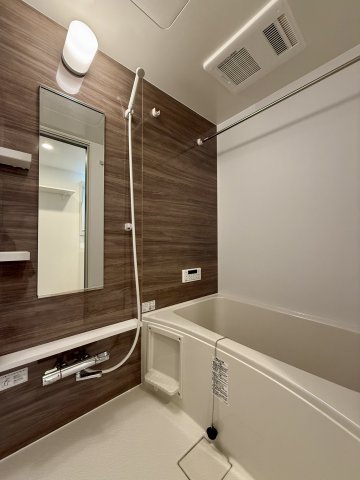 バス・シャワールーム　お風呂です