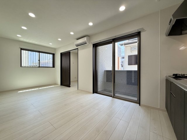 居室・リビング　使いやすい居間です