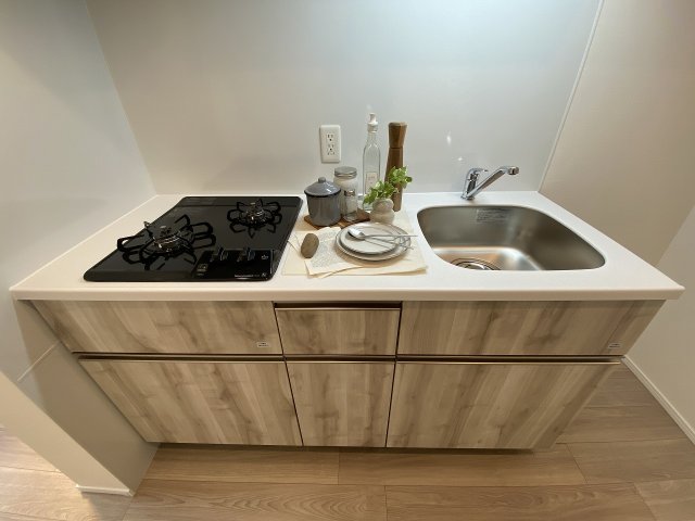 キッチン　モデルルームの為家具、雑貨は撤去されます。