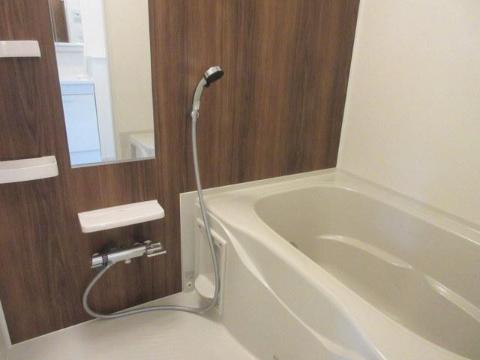 バス・シャワールーム　バス（イメージ）