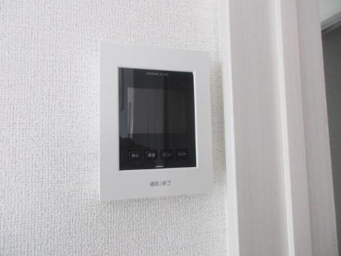 セキュリティ　カメラ付インターホン（イメージ）