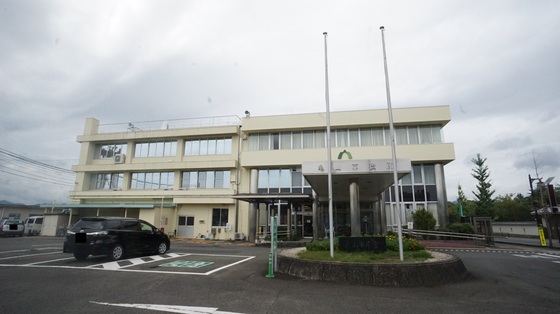 役所　亀山市役所（役所）まで3826m