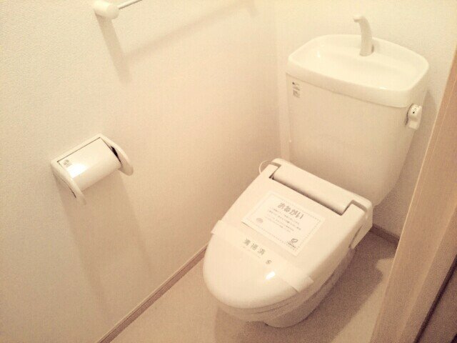 トイレ　シンプルで使いやすいトイレです