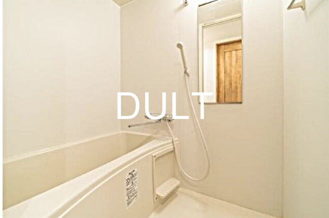 バス・シャワールーム　バスルームです。