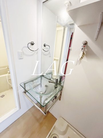 洗面設備　独立洗面台です。