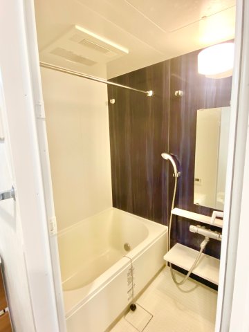 バス・シャワールーム　別部屋参考写真