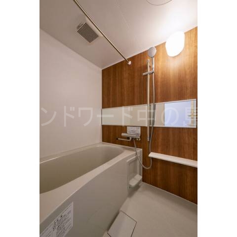 バス・シャワールーム　詳細は、ウィンドワード中の島店までご相談下さい。