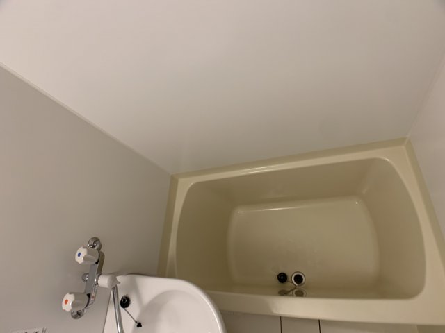 バス・シャワールーム　バストイレ別でおすすめ！