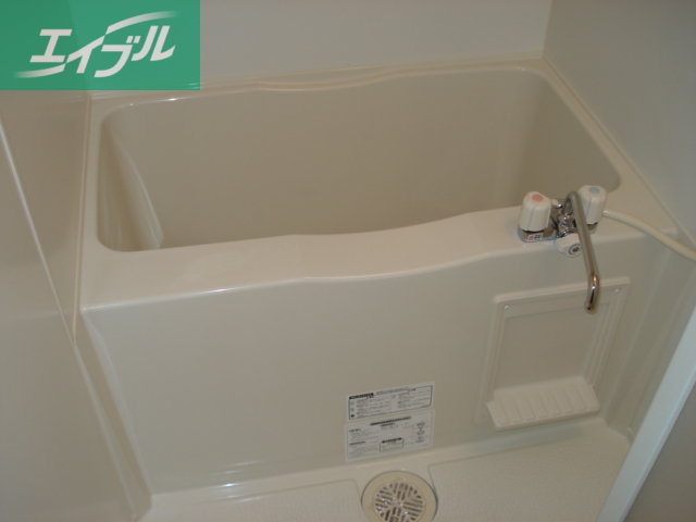 バス・シャワールーム　バス（浴室乾燥機付）