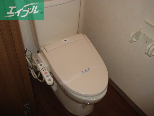 トイレ　シャワー付トイレ