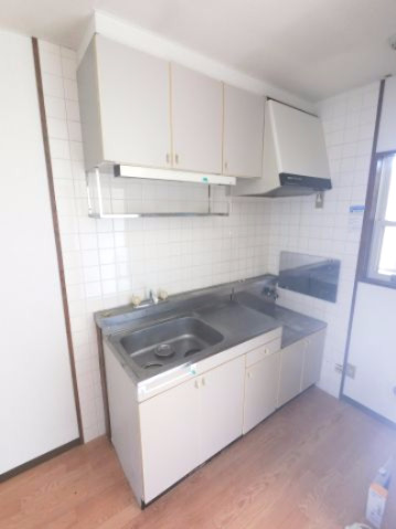 キッチン　※反転タイプの写真です。