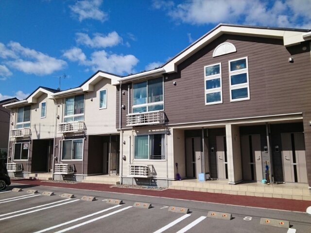 建物外観　外観は落ち着いています