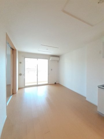 居室・リビング　ゆったり過ごせるリビングです