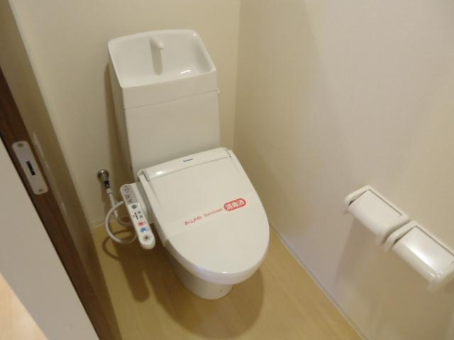 トイレ　シャワー付トイレ